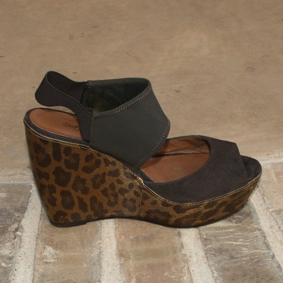 Donald J. Pliner Leee Brown Leopard Wedge Size 8.5 - Picture 5 of 9